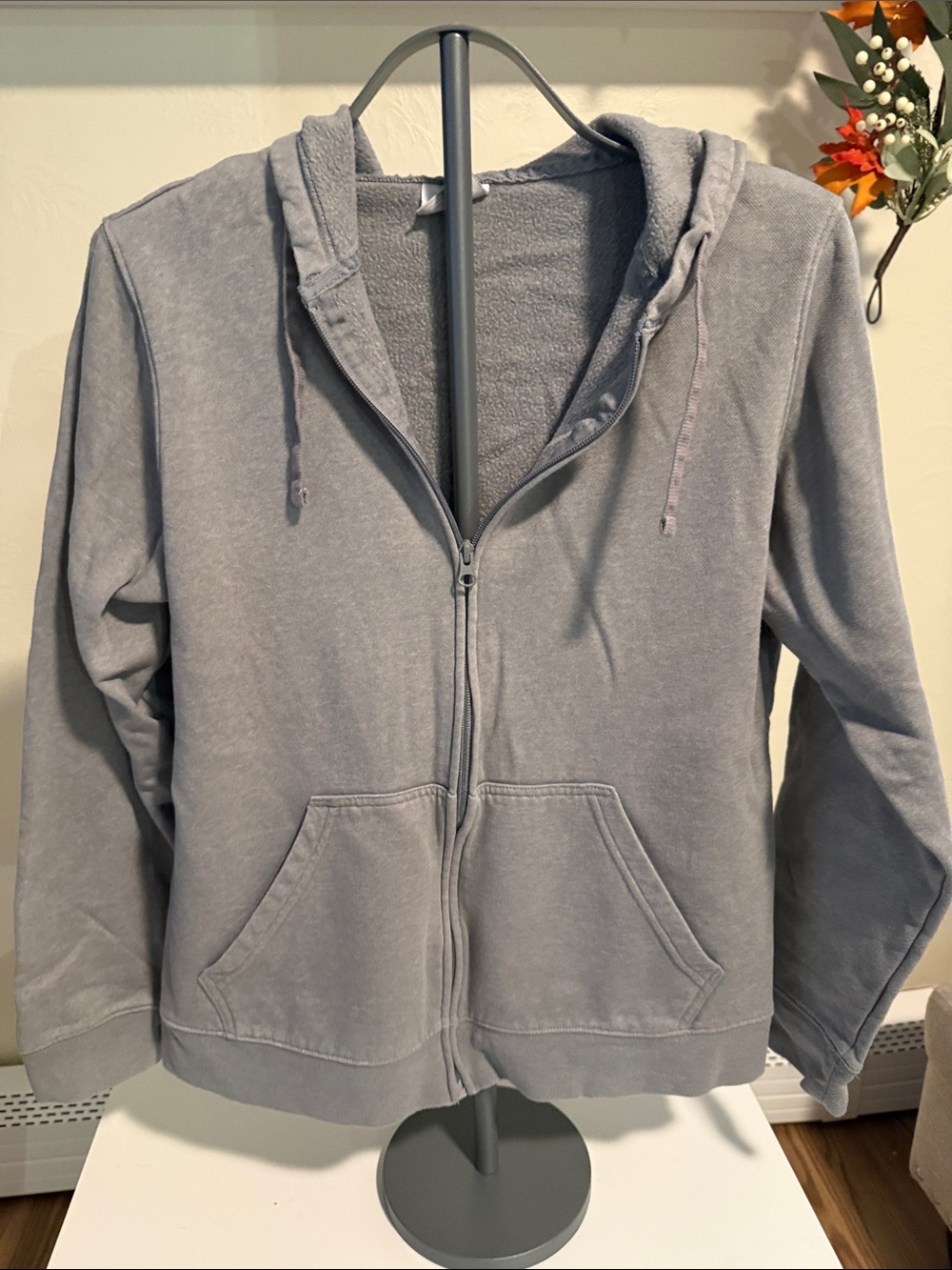 Columbia women’s size large zip up